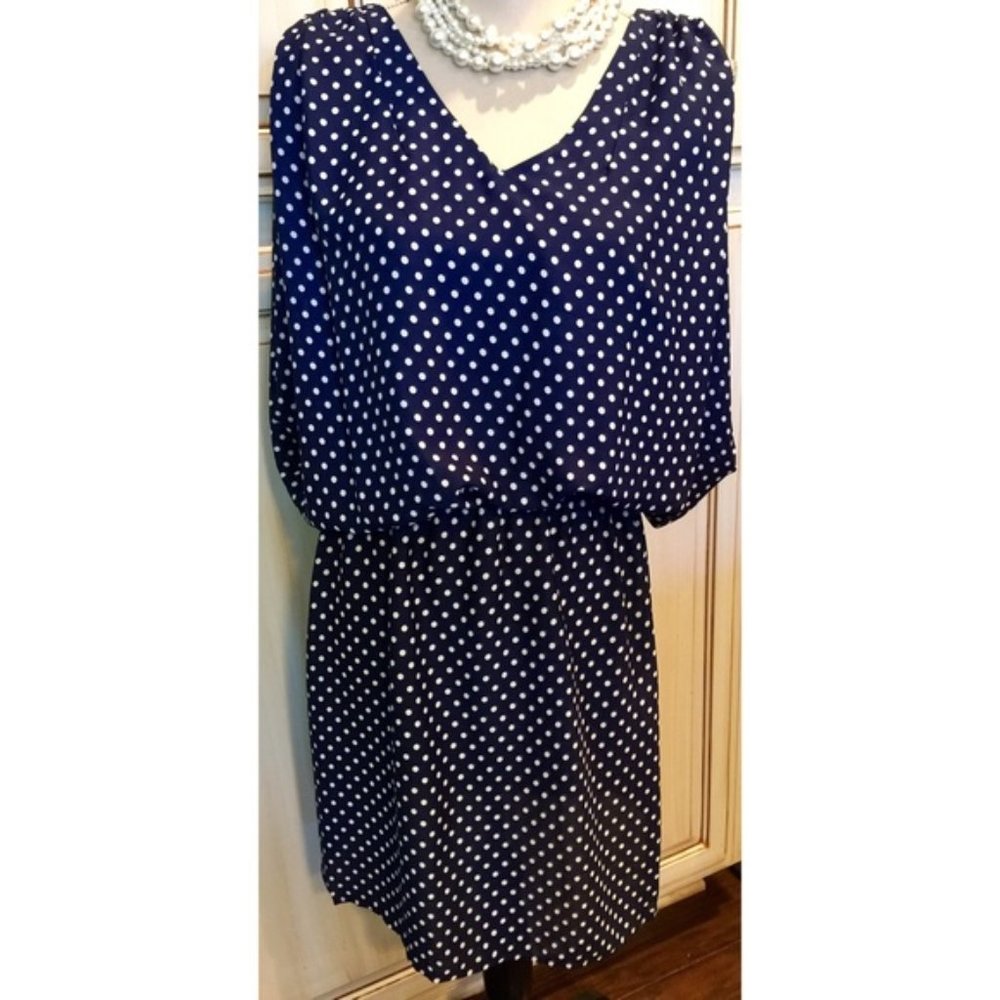 Reborn Navy & White Polka-Dot Sleeveless Dress❤️